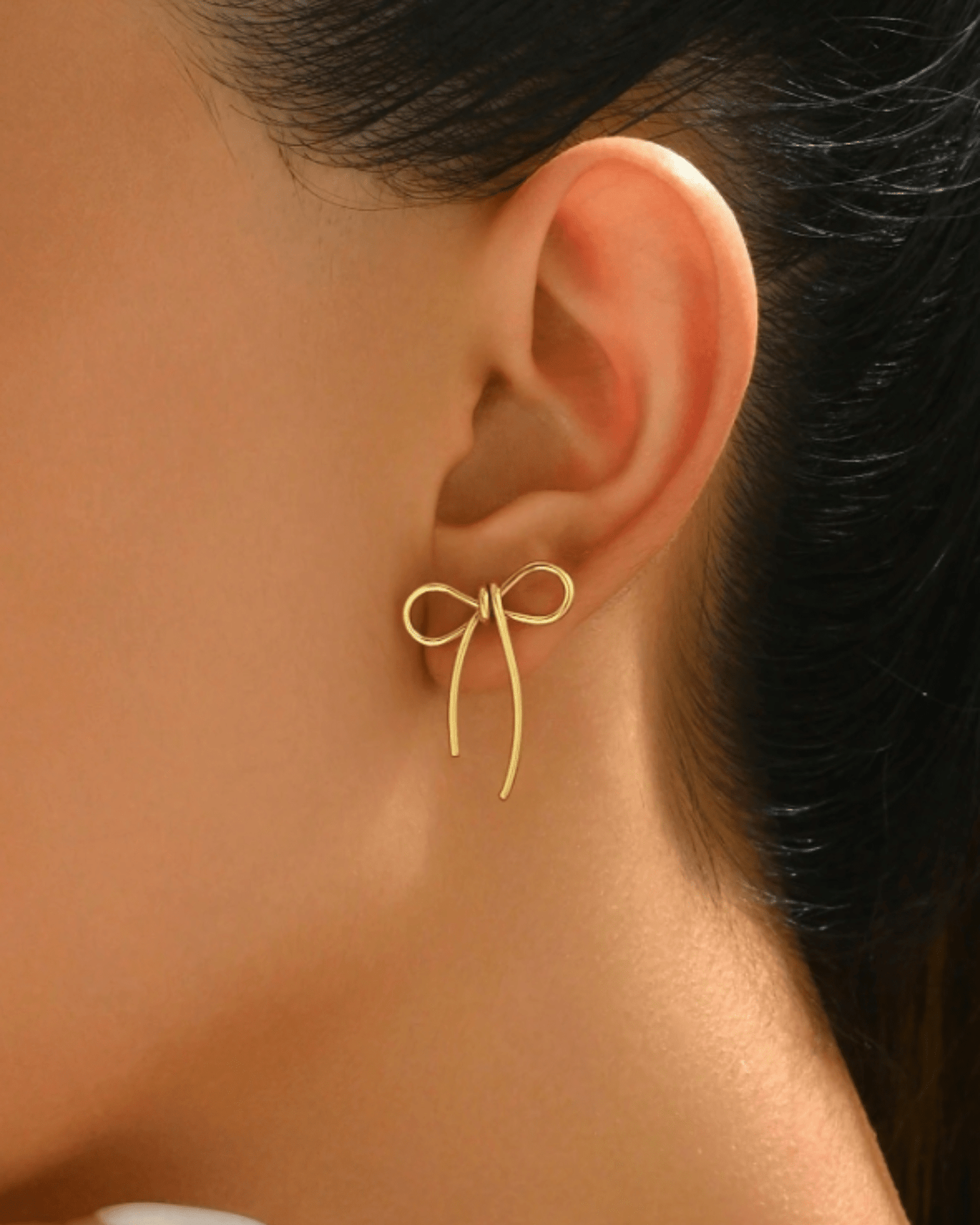 Ribbon Glow - Opulent Lebanon