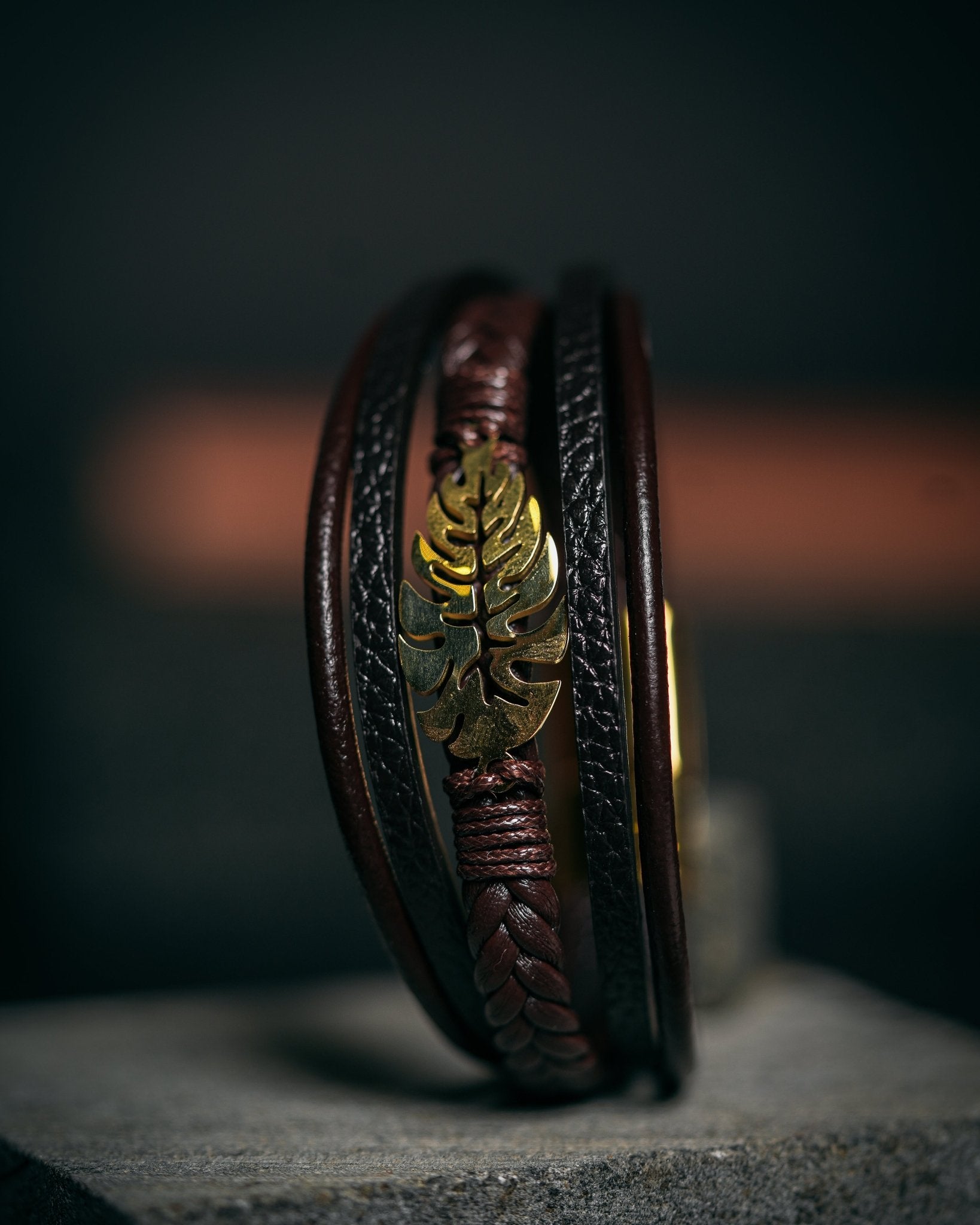 Leaf Charm Bracelet - Opulent Lebanon