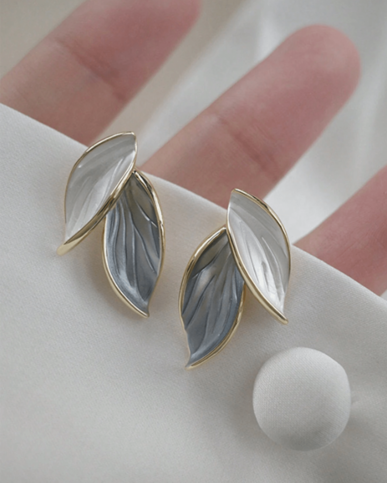 Luna Leaves - Opulent Lebanon